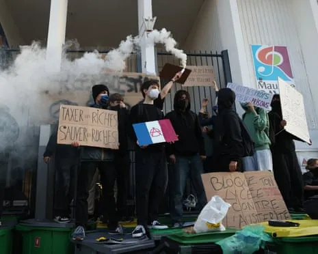 Recently Appointed France's Prime Minister Faces Mounting Pressure as Nationwide Protests Paralyze Education and Transportation
